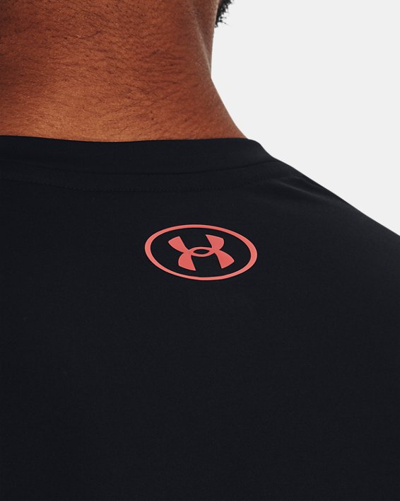 Men's HeatGear® Fitted Short Sleeve in Black image number 3